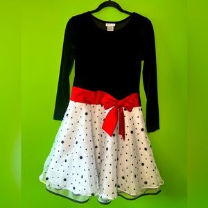 Bonnie Jean girls size 14 formal dress velvet top. Party dress